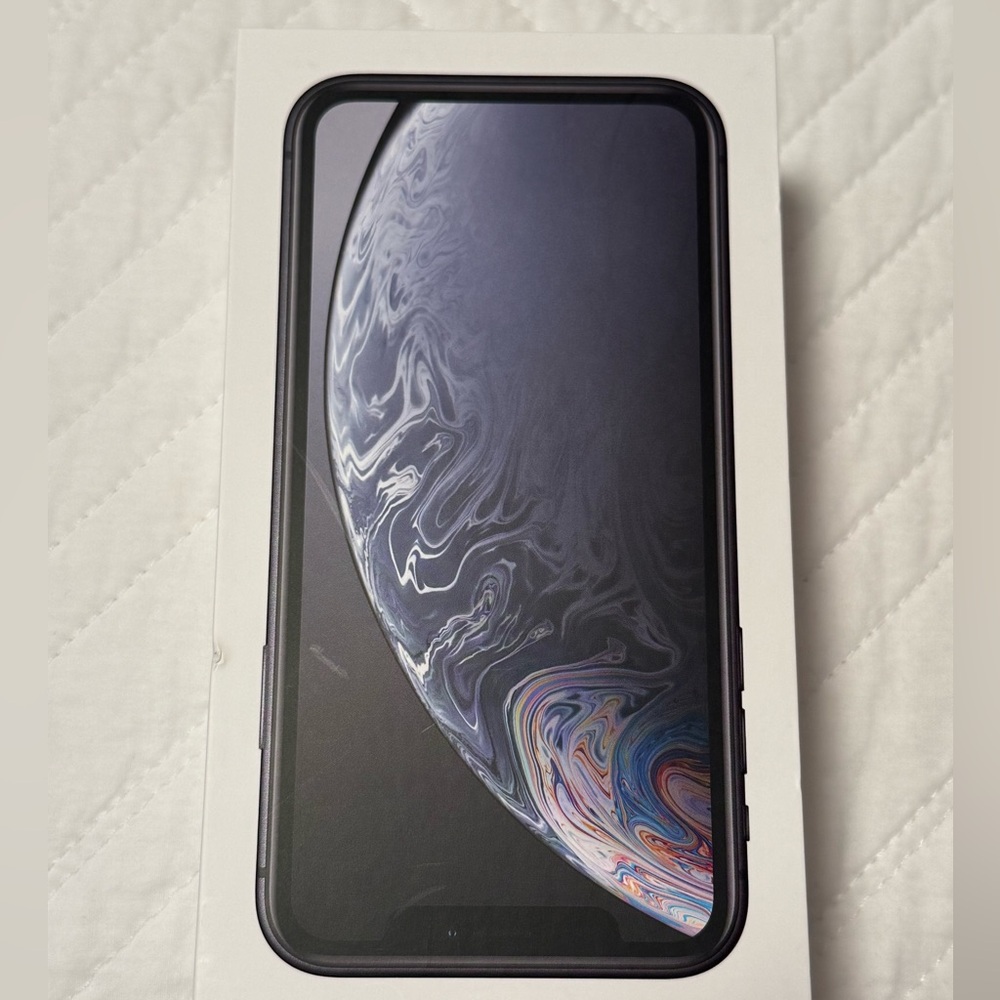 Apple iPhone XR 128GB -black